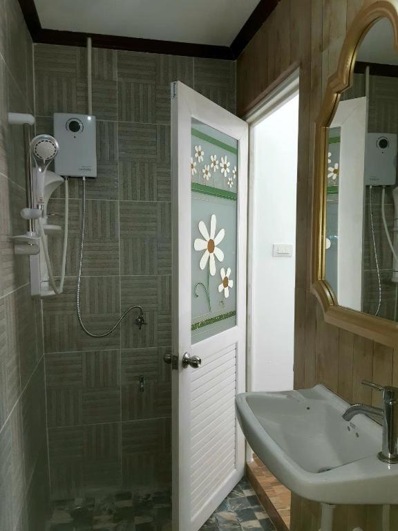 Apartament A & P House Bangkok Zewnętrze zdjęcie